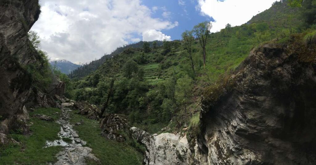 Kheerganga Trek Route